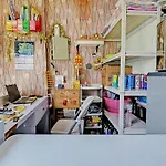 Oyo Life 93065 Apartemen Gateway Pasteur By Glory Rent